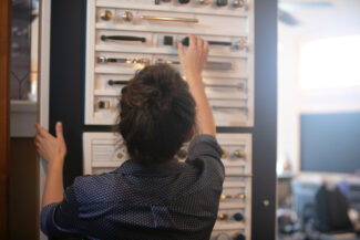 Castle Building & Remodeling, Inc. - Minneapolis / St. Paul Kitchen and Bathroom Remodeler | Design Build Process : Design Selection Studios