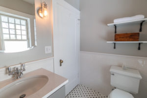 Castle Building & Remodeling, Inc. - Twin Cities Design / Build Firm | After-LR-Project-3361-1-Tangletown-Minneapolis-bathroom-remodel-6