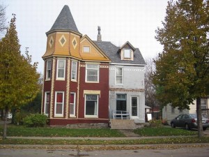 Castle Building & Remodeling, Inc. - Twin Cities Design / Build Firm | Before image of home