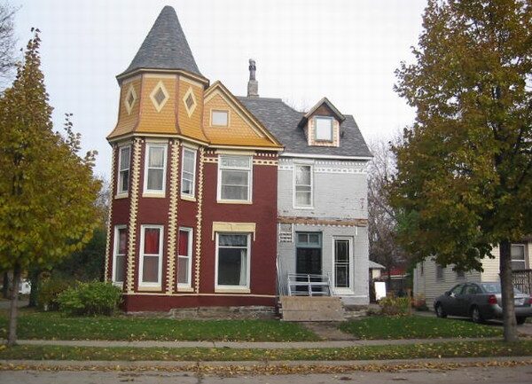Castle Building & Remodeling, Inc. - Twin Cities Design / Build Firm | Before-image-of-home