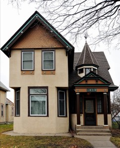 Castle Building & Remodeling, Inc. - Twin Cities Design / Build Firm | Exterior Remodel shakes stucco detailed trim work