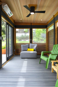 Castle Building & Remodeling, Inc. - Twin Cities Design / Build Firm | Project Project 3419-1 Backyard Living Area Screen Porch Deck Bar LR 3